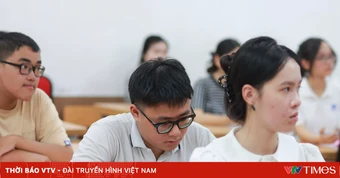 Giữ ổn định kỳ thi tốt nghiệp THPT, nghiên cứu giảm áp lực thi vào lớp 10