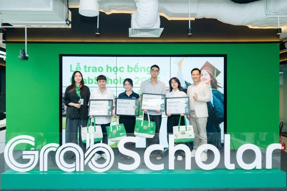 GrabScholar: Thêm nguồn lực, kỹ năng và cơ hội để người trẻ tiến xa hơn GrabScholar: Thêm nguồn lực, kỹ năng và cơ hội để người trẻ tiến xa hơn