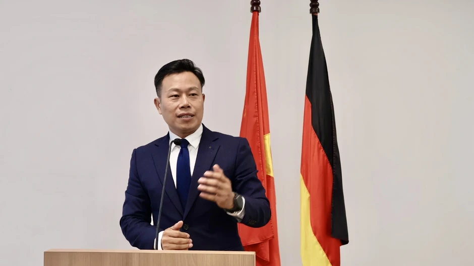 GS-TS Lê Quân, Thứ trưởng Bộ GD-ĐT, làm Chủ tịch Hội đồng Trường ĐH Việt Đức GS-TS Lê Quân, Thứ trưởng Bộ GD-ĐT, làm Chủ tịch Hội đồng Trường ĐH Việt Đức