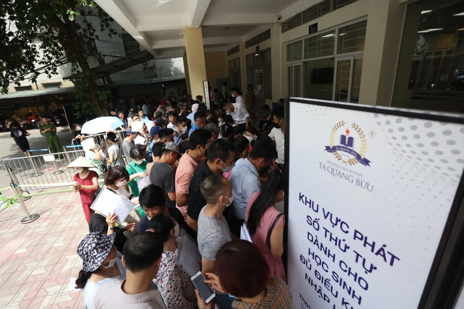 Hà Nội: Không được thu tiền đặt cọc, giữ chỗ tuyển sinh lớp 10 Hà Nội: Không được thu tiền đặt cọc, giữ chỗ tuyển sinh lớp 10