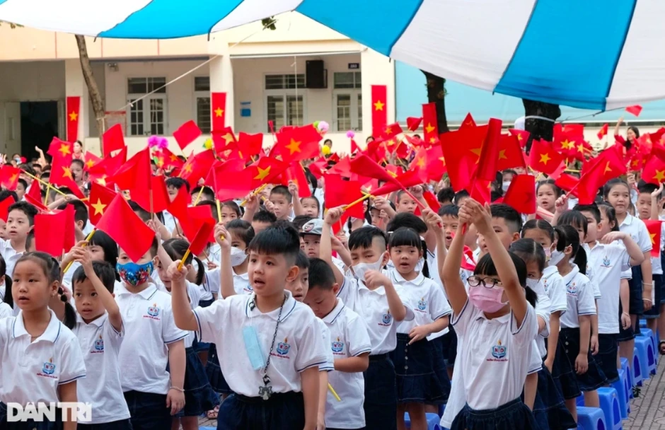 Hà Nội nâng mức hỗ trợ ăn bán trú cho học sinh tiểu học, tăng 10.000 đồng Hà Nội nâng mức hỗ trợ ăn bán trú cho học sinh tiểu học, tăng 10.000 đồng