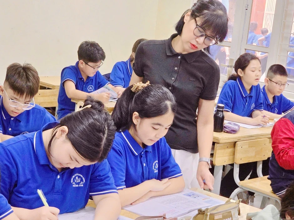 Hà Nội sắp xếp, sáp nhập trường học: Học sinh có phải đổi trường, đổi lớp? Hà Nội sắp xếp, sáp nhập trường học: Học sinh có phải đổi trường, đổi lớp?
