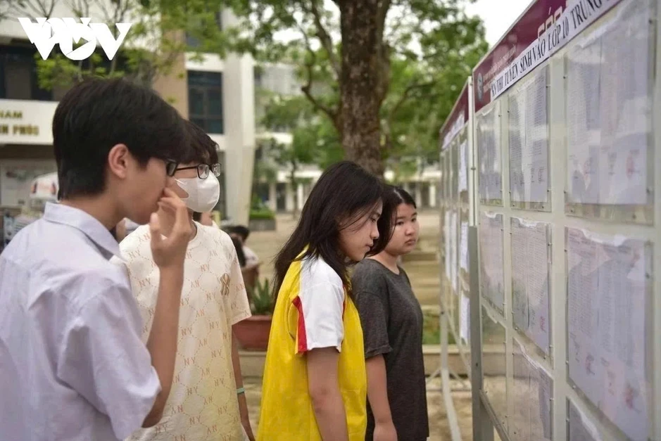 Hà Nội siết công tác coi thi, sẵn sàng ứng phó nắng nóng kỳ thi lớp 10