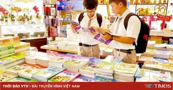 Hà Nội xây dựng lộ trình miễn phí sách giáo khoa từ năm học 2026-2027