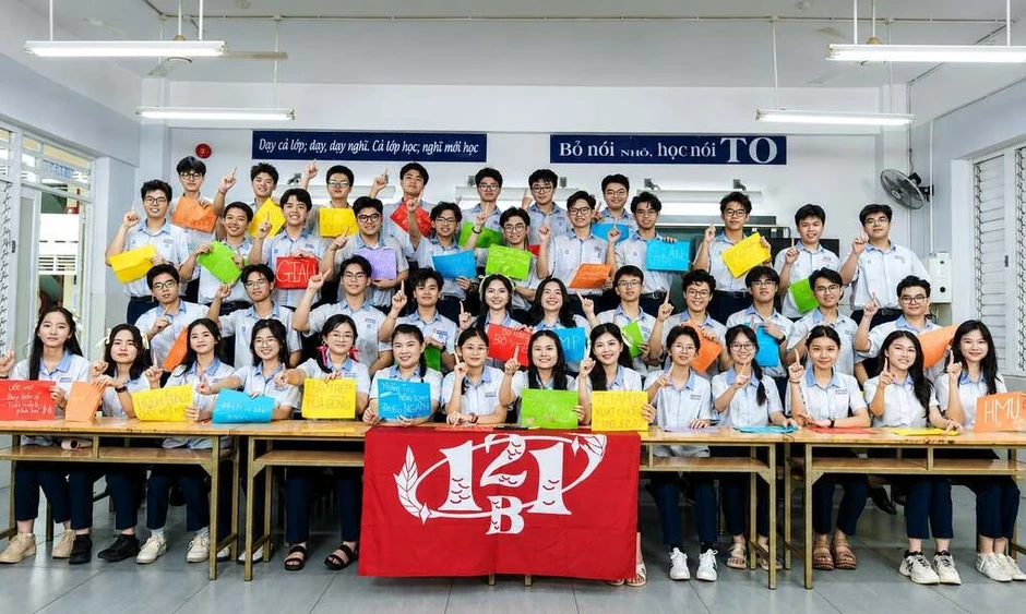 Hai lớp có 100% học sinh đỗ trường Y Hai lớp có 100% học sinh đỗ trường Y