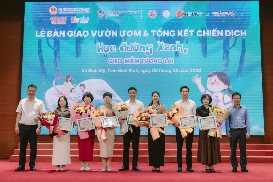 Hành trình gieo mầm sống xanh cho thế hệ trẻ của Elmich Việt Nam Hành trình gieo mầm sống xanh cho thế hệ trẻ của Elmich Việt Nam