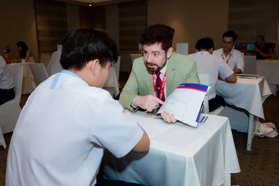 Hiểu đúng giá trị của IELTS: Nền tảng cho năng lực và cơ hội dài hạn Hiểu đúng giá trị của IELTS: Nền tảng cho năng lực và cơ hội dài hạn