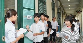 Hiểu đúng về xét tuyển tổng hợp vào đại học: Điểm thi tốt nghiệp THPT quan trọng mức nào?