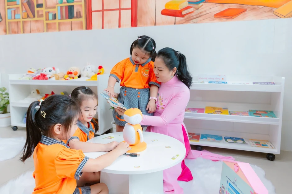 Hiệu trưởng, hiệu phó buộc phải trực tiếp đứng lớp hay cho 'quy đổi' ?