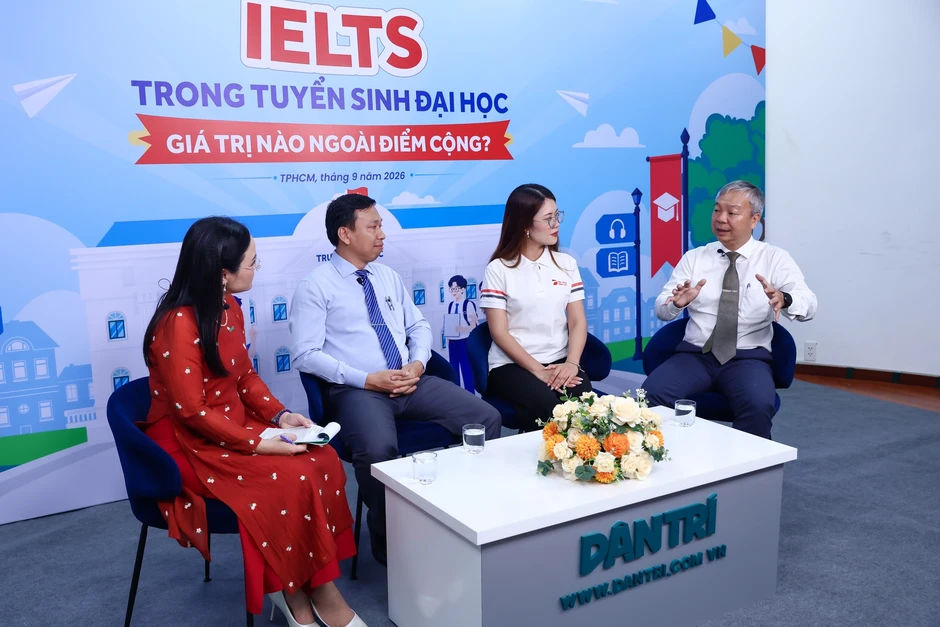 Hiệu trưởng THPT ở TPHCM: Chứng chỉ IELTS không phải là "tấm vé ưu tiên" Hiệu trưởng THPT ở TPHCM: Chứng chỉ IELTS không phải là "tấm vé ưu tiên"