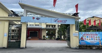 Hiệu trưởng trường THPT chuyên nói về phòng thi có 15/22 điểm 10 môn Toán