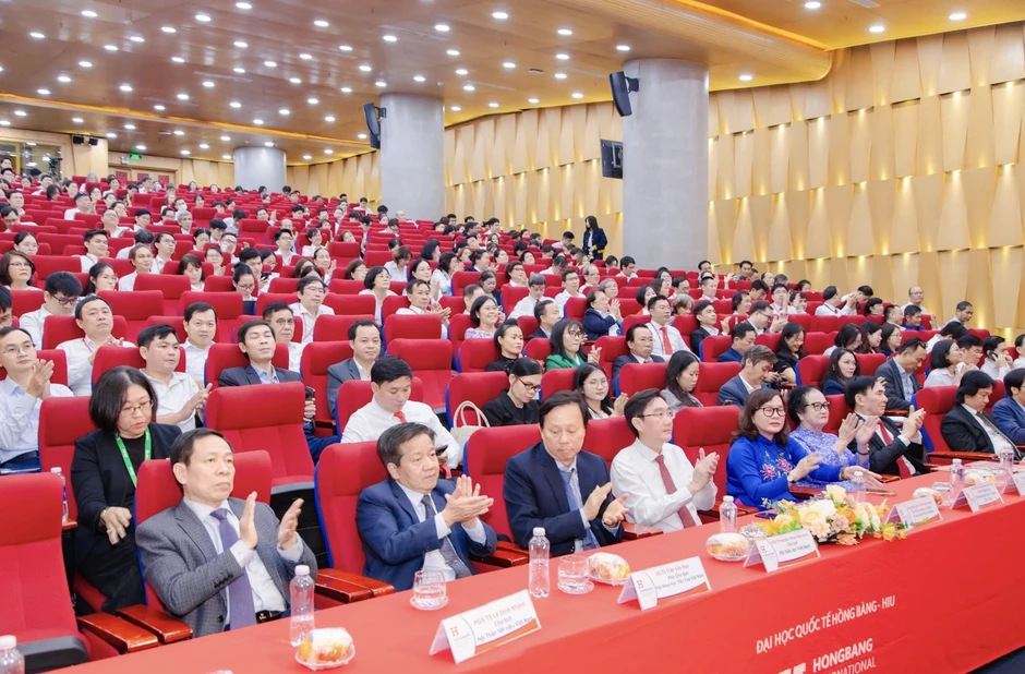HIU bổ nhiệm Hiệu trưởng nhiệm kỳ 2026-2030, phát triển mô hình trường - viện HIU bổ nhiệm Hiệu trưởng nhiệm kỳ 2026-2030, phát triển mô hình trường - viện