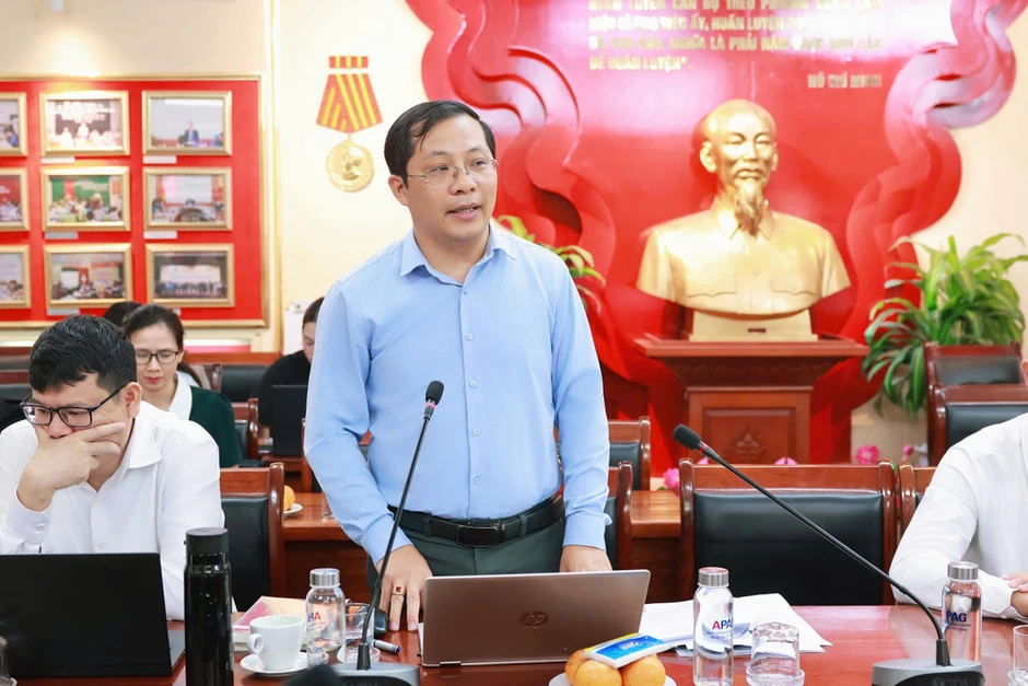 Hoàn thiện luận cứ về trung tâm thực tế giả định trong quản trị và chính sách công