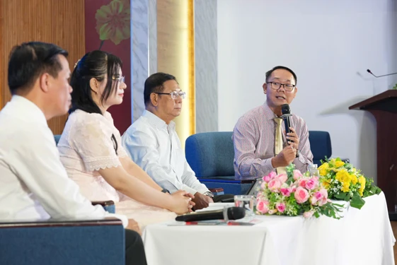 Học bạ vẫn là "tấm vé" quan trọng để xét tuyển đại học Học bạ vẫn là "tấm vé" quan trọng để xét tuyển đại học