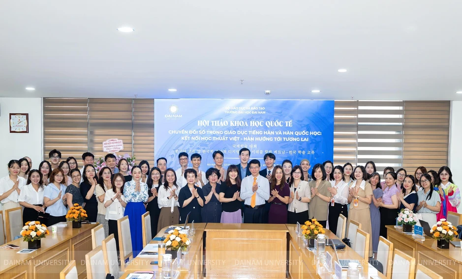 Học ngoại ngữ trong thời đại AI: Sinh viên cần gì để không bị thay thế?