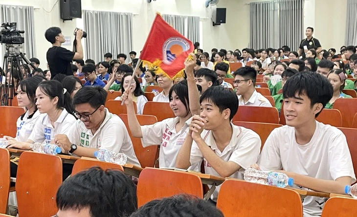 Học sinh các tỉnh, thành đấu trí gay cấn tại ‘Đường đến thành công’ năm 2026