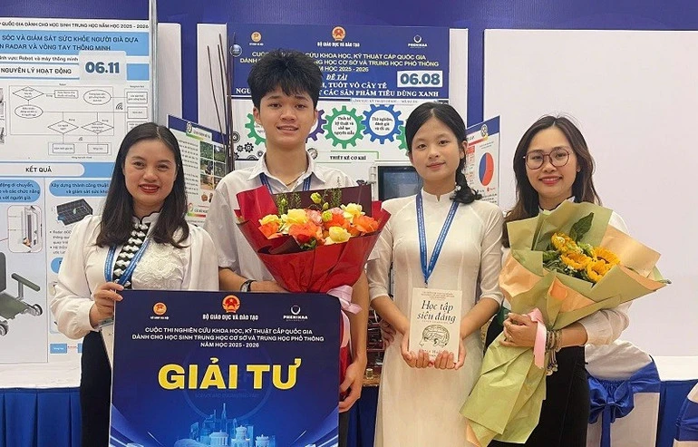 Học sinh Điện Biên tiếp tục ghi dấu ấn tại cuộc thi nghiên cứu khoa học, kỹ thuật cấp quốc gia