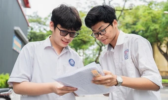 Học sinh Hà Nội tính được tỷ lệ chọi trước khi chốt nguyện vọng lớp 10