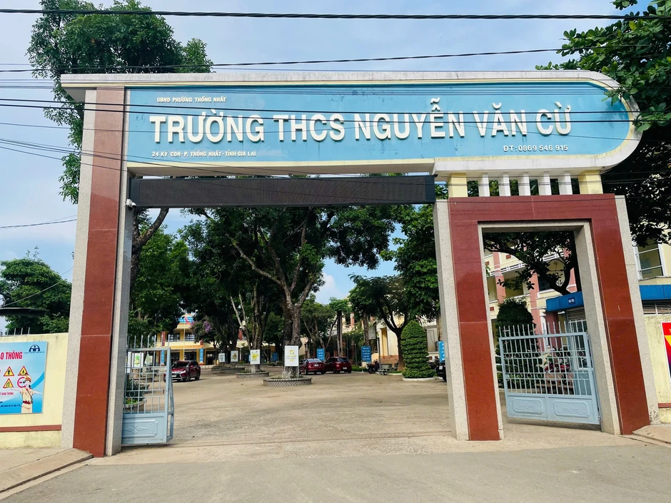 Học sinh lớp 8 dùng rìu tấn công bạn học trong lớp