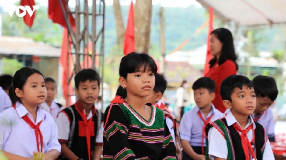 Học sinh nội trú, bán trú vùng biên được hỗ trợ 1,17 triệu đồng tiền ăn mỗi tháng Học sinh nội trú, bán trú vùng biên được hỗ trợ 1,17 triệu đồng tiền ăn mỗi tháng