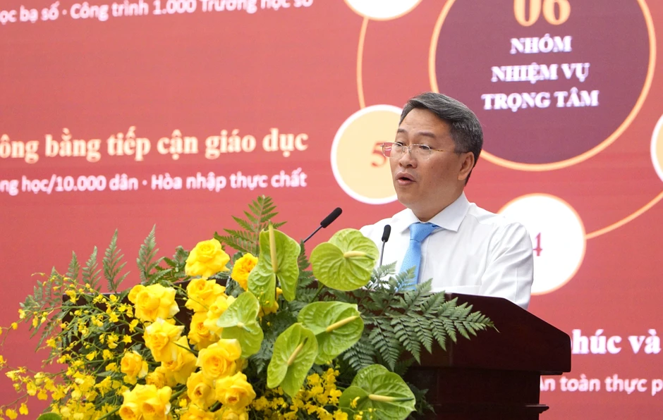 Học sinh TPHCM tăng kỷ lục, chạm mốc hơn 2,6 triệu em Học sinh TPHCM tăng kỷ lục, chạm mốc hơn 2,6 triệu em