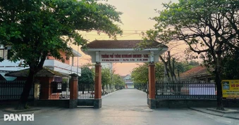 Học sinh vào lớp 10 dự kiến tăng đột biến, Sở nêu giải pháp "hạ nhiệt"