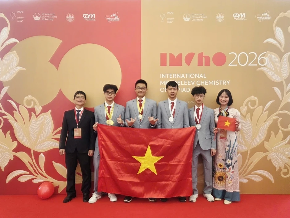 Học sinh Việt Nam đoạt 2 huy chương Vàng Olympic Hóa học Quốc tế Học sinh Việt Nam đoạt 2 huy chương Vàng Olympic Hóa học Quốc tế