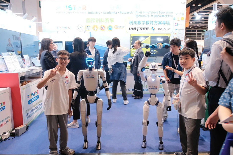 Học sinh Việt Nam ghi dấu ấn tại sân chơi Robotics khu vực Học sinh Việt Nam ghi dấu ấn tại sân chơi Robotics khu vực