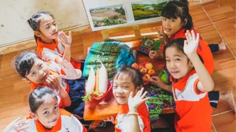 'Học thông qua chơi' - hướng giáo dục giúp học sinh tự chủ