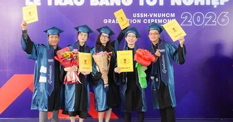 Học vị là bước chuyển cho hành trình học tập suốt đời