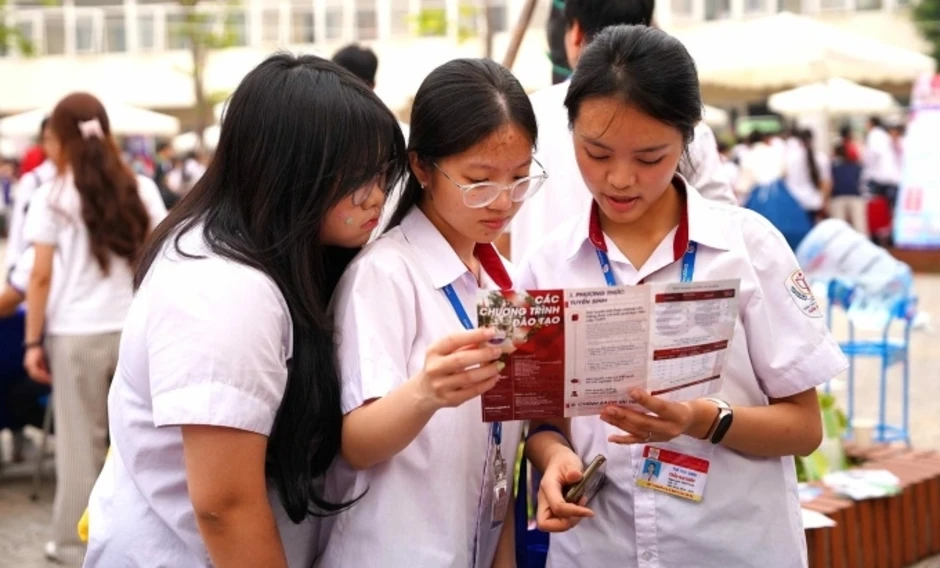 Học viện Báo chí và Tuyên truyền công bố học phí, quy đổi IELTS từ 5.0 Học viện Báo chí và Tuyên truyền công bố học phí, quy đổi IELTS từ 5.0