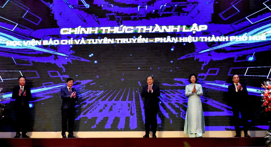 Học viện Báo chí và Tuyên truyền công bố Quyết định thành lập Phân hiệu thành phố Huế