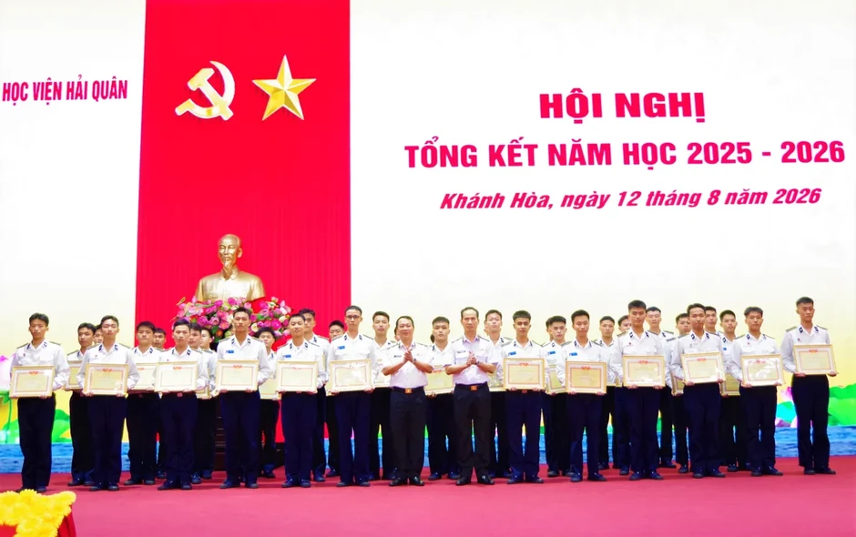 Học viện Hải quân đẩy mạnh chuyển đổi số, quyết tâm xây dựng "Nhà trường thông minh" Học viện Hải quân đẩy mạnh chuyển đổi số, quyết tâm xây dựng "Nhà trường thông minh"