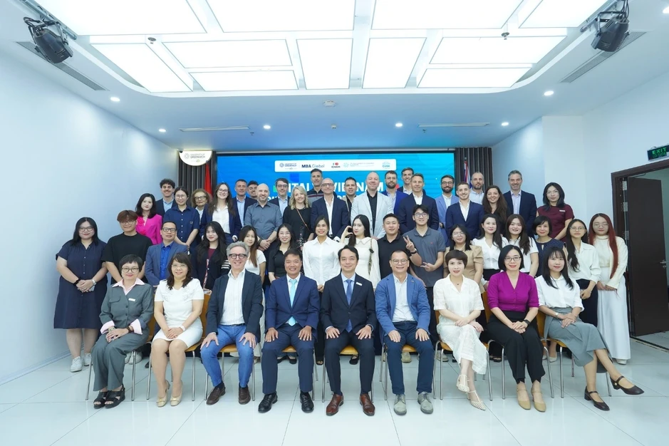 Học viên MBA Global gặp gỡ doanh nghiệp Italy Học viên MBA Global gặp gỡ doanh nghiệp Italy