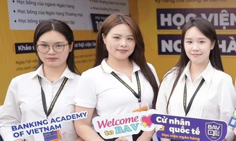 Học viện Ngân hàng xét học bạ trở lại, quy đổi IELTS từ 5.5
