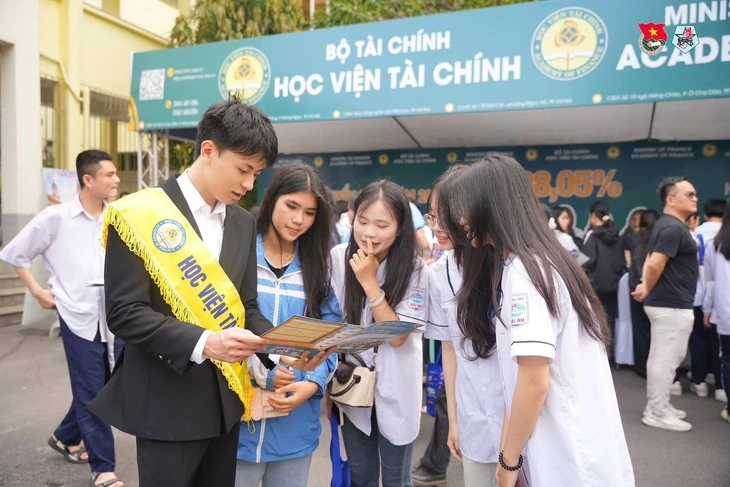 Học viện Tài chính chính thức có phân hiệu tại Hưng Yên Học viện Tài chính chính thức có phân hiệu tại Hưng Yên