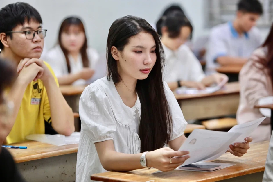 Hơn 1,2 triệu thí sinh đăng ký thi tốt nghiệp THPT 2026, cao kỷ lục Hơn 1,2 triệu thí sinh đăng ký thi tốt nghiệp THPT 2026, cao kỷ lục