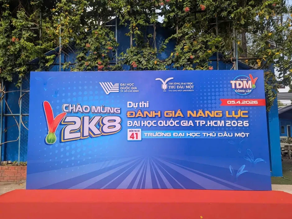 Hơn 130.000 thí sinh sẵn sàng bước vào Kỳ thi Đánh giá năng lực của Đại học Quốc gia TP Hồ Chí Minh Hơn 130.000 thí sinh sẵn sàng bước vào Kỳ thi Đánh giá năng lực của Đại học Quốc gia TP Hồ Chí Minh