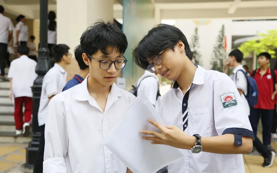 Hơn 20 địa phương chốt môn thi thứ ba vào lớp 10 năm học 2026-2027 Hơn 20 địa phương chốt môn thi thứ ba vào lớp 10 năm học 2026-2027