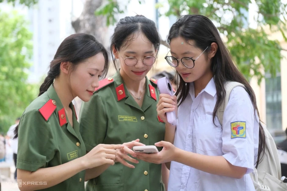 Hơn 22.300 thí sinh đổ về kỳ thi vào 8 trường công an Hơn 22.300 thí sinh đổ về kỳ thi vào 8 trường công an