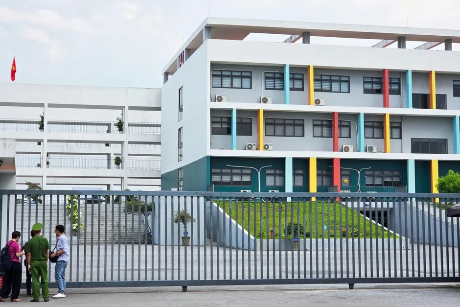 Hơn 300 thí sinh Tuyên Quang bước vào Kỳ thi lại tốt nghiệp THPT năm 2026 Hơn 300 thí sinh Tuyên Quang bước vào Kỳ thi lại tốt nghiệp THPT năm 2026