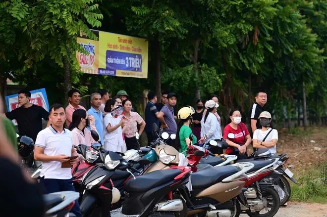 Hơn 300 thí sinh Tuyên Quang bước vào Kỳ thi lại tốt nghiệp THPT năm 2026 Hơn 300 thí sinh Tuyên Quang bước vào Kỳ thi lại tốt nghiệp THPT năm 2026