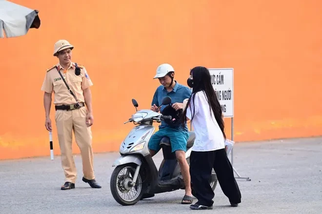 Hơn 300 thí sinh Tuyên Quang bước vào Kỳ thi lại tốt nghiệp THPT năm 2026 Hơn 300 thí sinh Tuyên Quang bước vào Kỳ thi lại tốt nghiệp THPT năm 2026