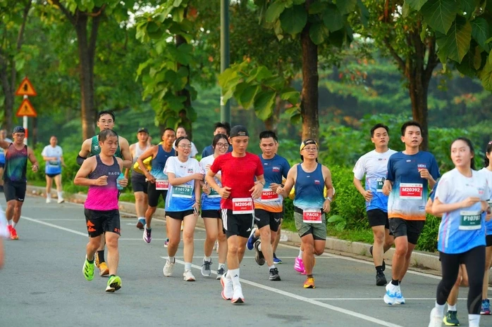 Hơn 4.000 vận động viên tham gia giải chạy ý nghĩa Hơn 4.000 vận động viên tham gia giải chạy ý nghĩa