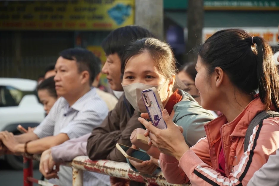 Hơn 4.700 thí sinh tranh suất vào lớp 10 Trường Phổ thông Năng khiếu Hơn 4.700 thí sinh tranh suất vào lớp 10 Trường Phổ thông Năng khiếu