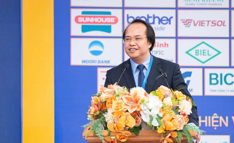 Hơn 5.000 cơ hội việc làm và thực tập cho sinh viên tại Ngày hội Phenikaa Career Fair 2026 Hơn 5.000 cơ hội việc làm và thực tập cho sinh viên tại Ngày hội Phenikaa Career Fair 2026