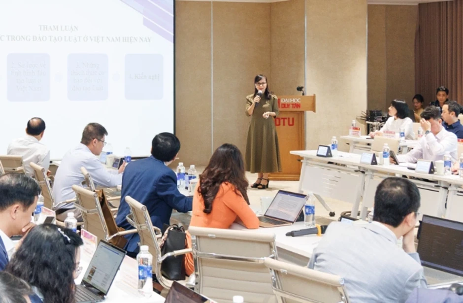 Hơn 70 đơn vị cùng DTU tìm giải pháp phát triển nhân lực luật Hơn 70 đơn vị cùng DTU tìm giải pháp phát triển nhân lực luật