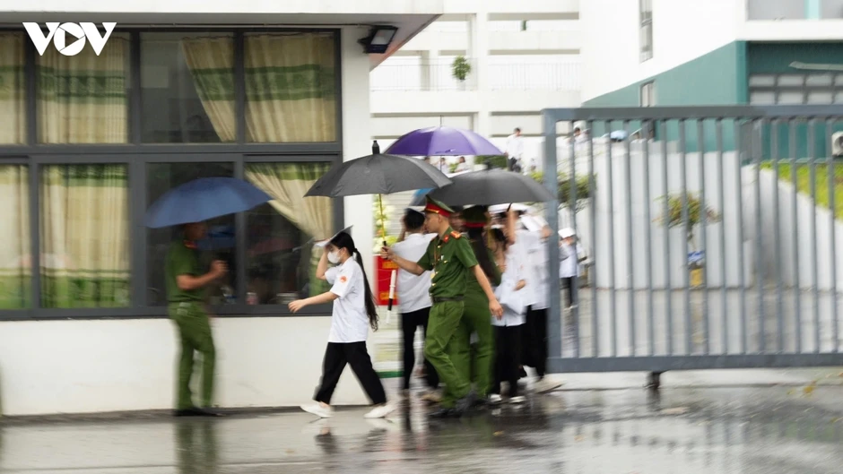 Kết quả thi lại cho thấy mức độ sai phạm nghiêm trọng tại Chuyên Tuyên Quang Kết quả thi lại cho thấy mức độ sai phạm nghiêm trọng tại Chuyên Tuyên Quang