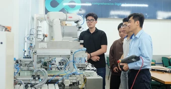 Kết thúc đăng ký xét tuyển đại học năm 2026: Thí sinh chuộng nhóm ngành STEM