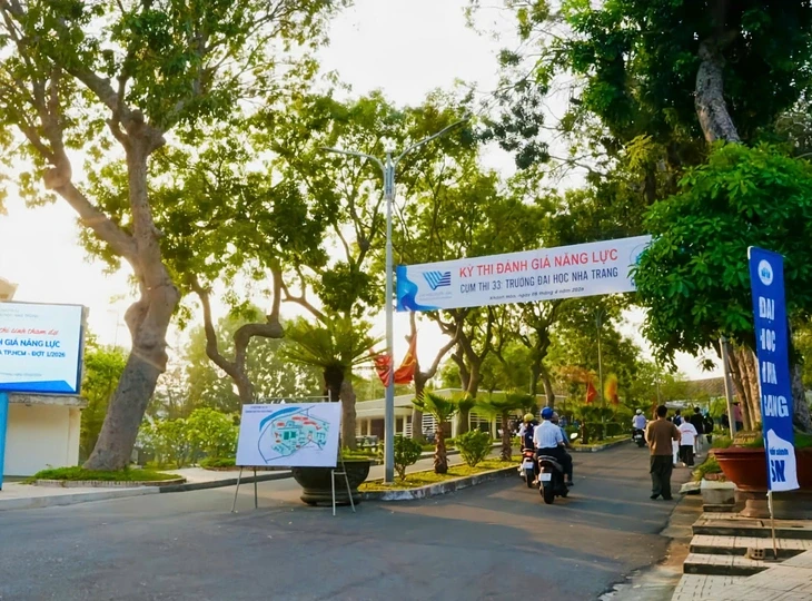 Khai gian tuổi để dự thi đánh giá năng lực Khai gian tuổi để dự thi đánh giá năng lực